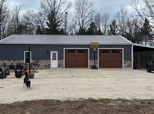 114 Old Clay Pit Rd, Leslie, MO 63056