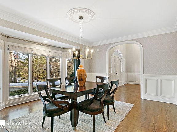 Beautiful bay window