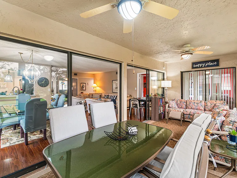 5687 Fairway Park Dr — Photo 13