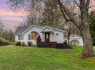 905 Sandow Rd, Midland, MI 48640