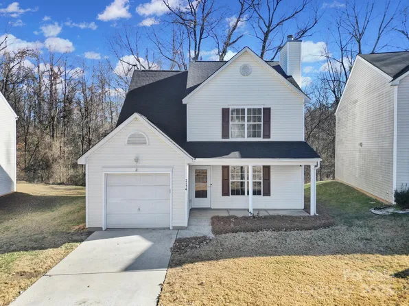 2134 Cindy Creek Ln, Charlotte, NC 28216