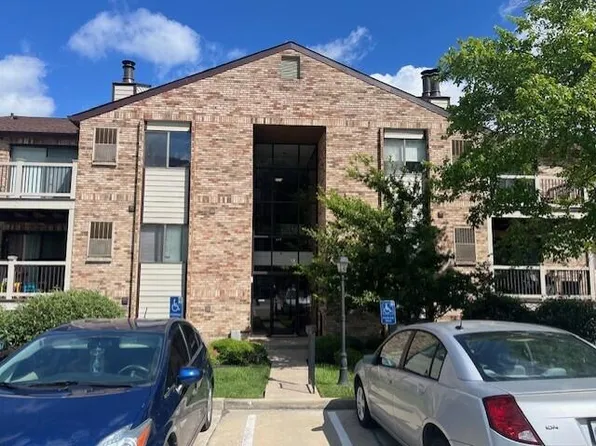 46 Woodland Hills Dr Suite 8, Southgate, KY 41071