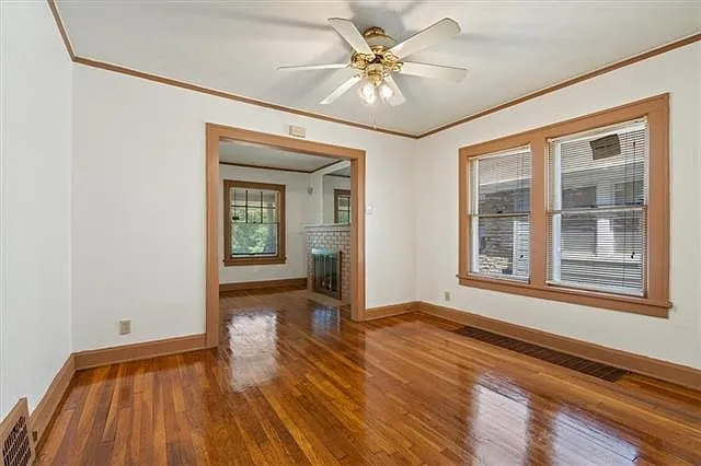 5345 Swope Pkwy — Photo 5