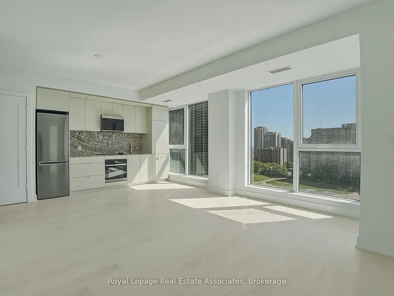 25 Cordova Ave #1410 — Photo 1