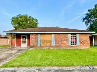 48 Killarney Loop, Houma, LA 70363
