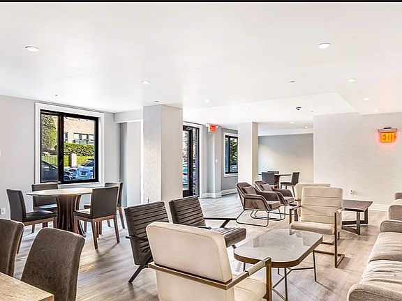 3rd image of 17718 Wexford Ter APT 202