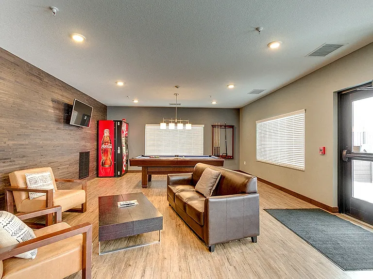 Sundance Apartments — Photo 20