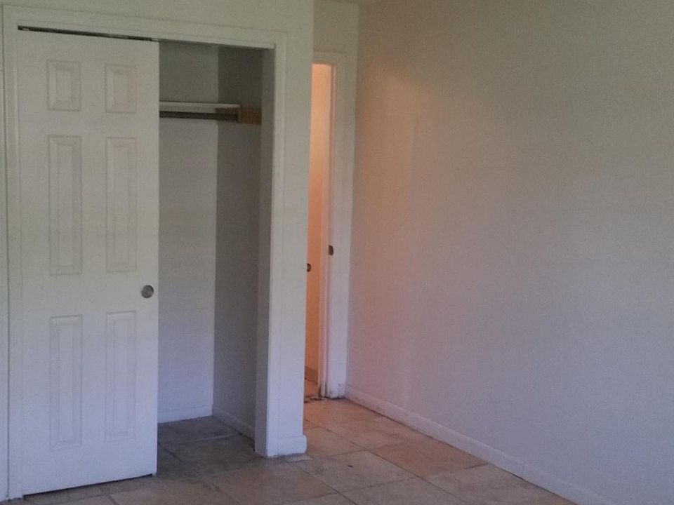 1st image of 310 NW 52nd St