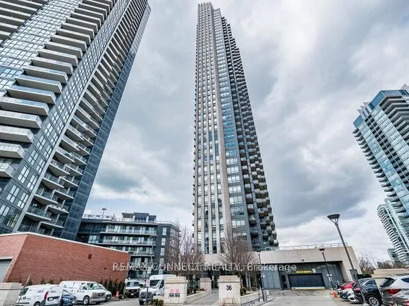 36 Park Lawn Rd #2501, Toronto, ON M8V 0E5