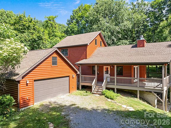 3rd image of 51 Stony Pond Ln