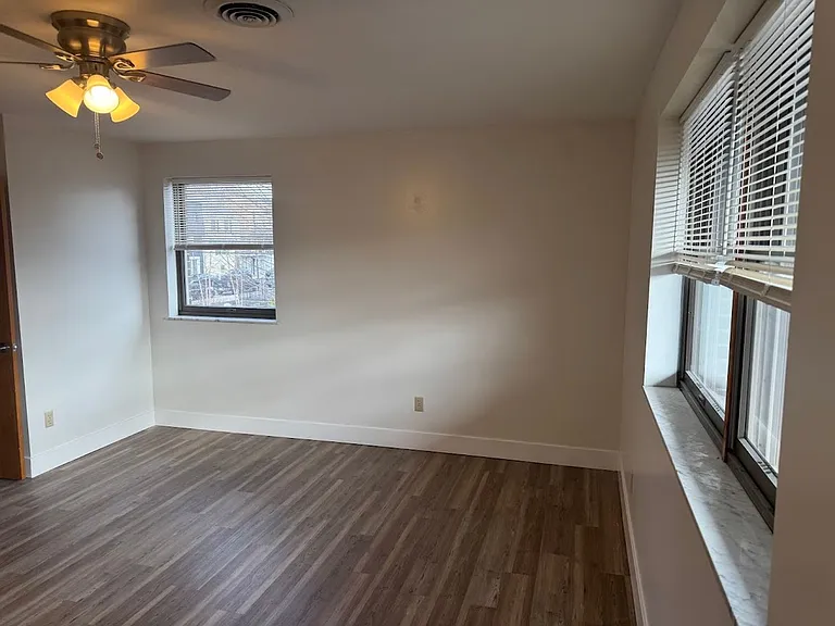 1748 Jancey Street — Photo 22