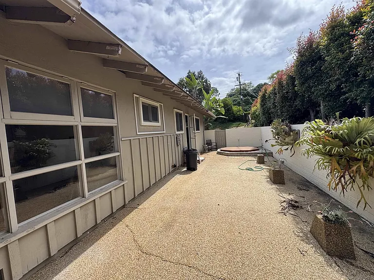 3722 Del Mar Ave — Photo 18