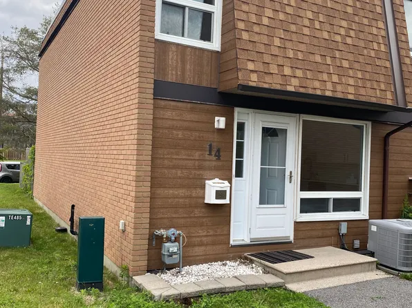 3565 Downpatrick Rd #14, Ottawa, ON K1V 8T3