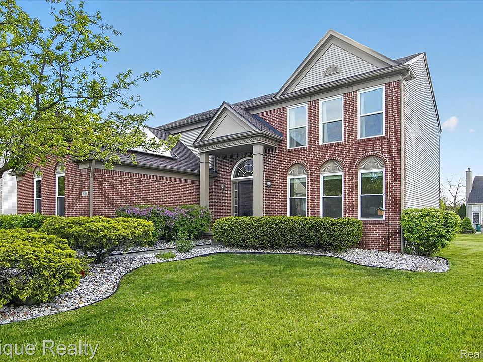 1st image of 8068 Creek Bend Dr