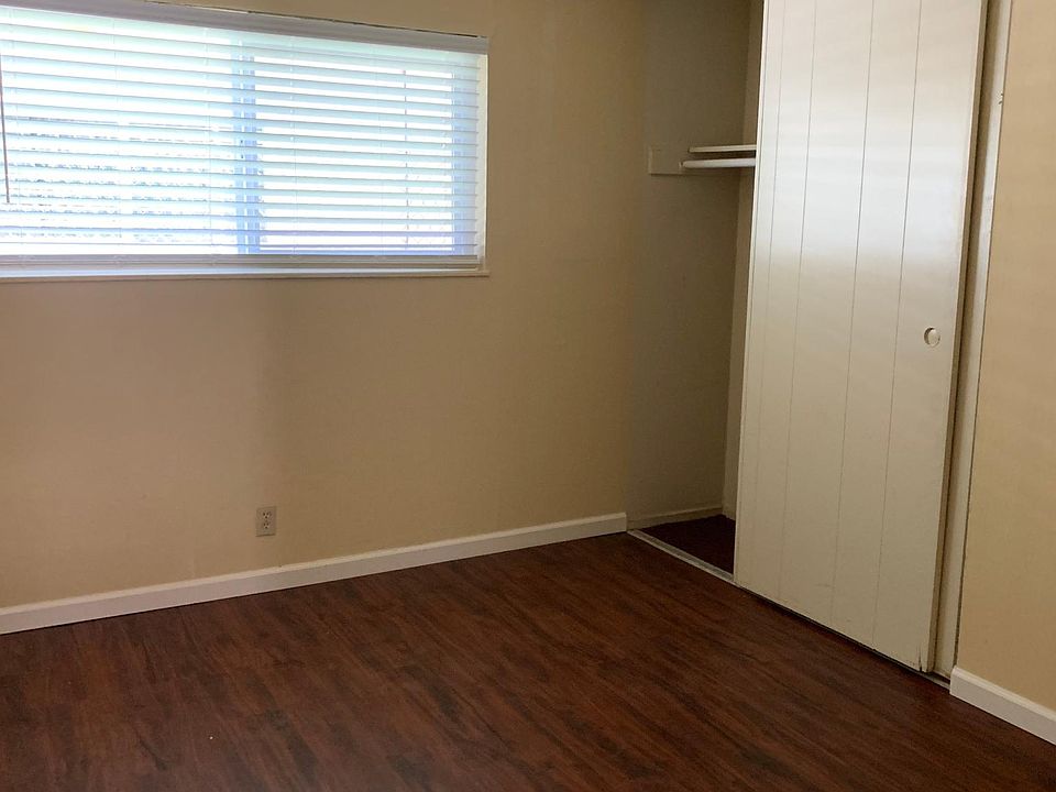 2nd image of 26981 Tyrrell Ave APT 3