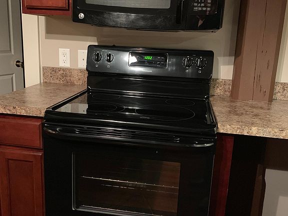 4th image of 120 Franklin Ave APT 304