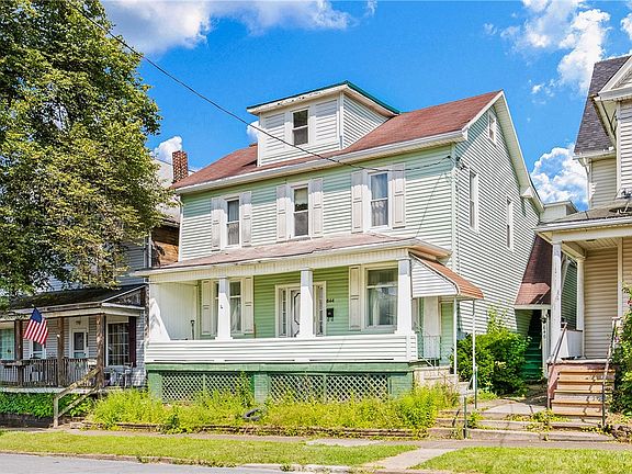2nd image of 644 Grove Ave