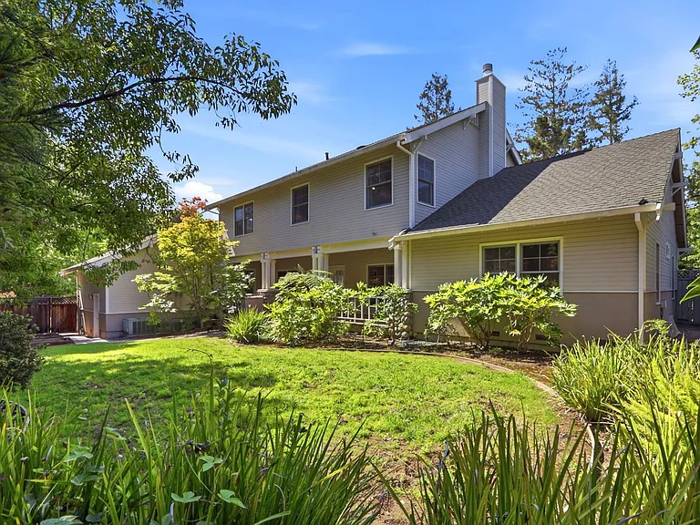16073 Shannon Rd — Photo 25