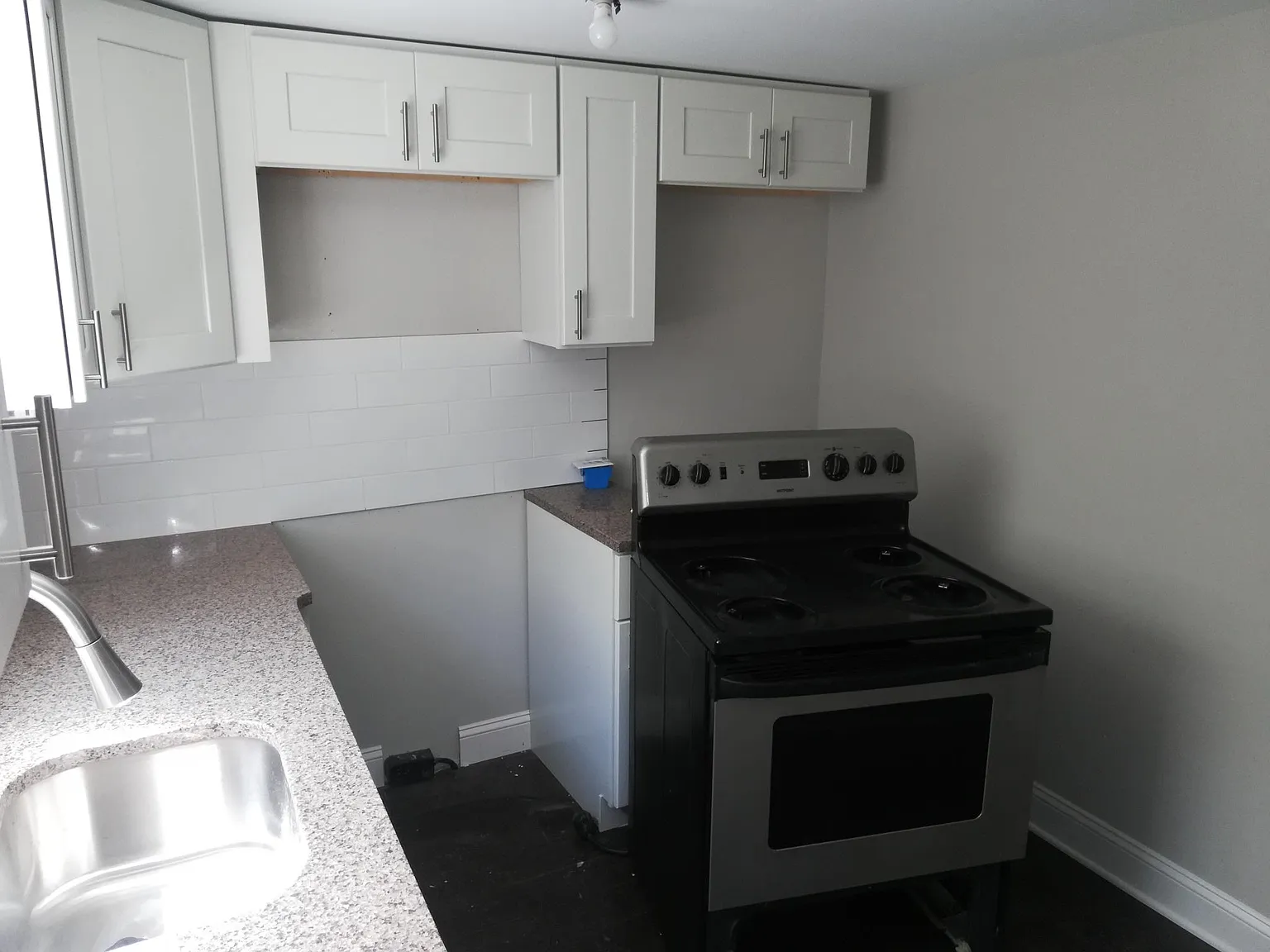 2 bed, 900 sqft, $1,500 — Photo 4