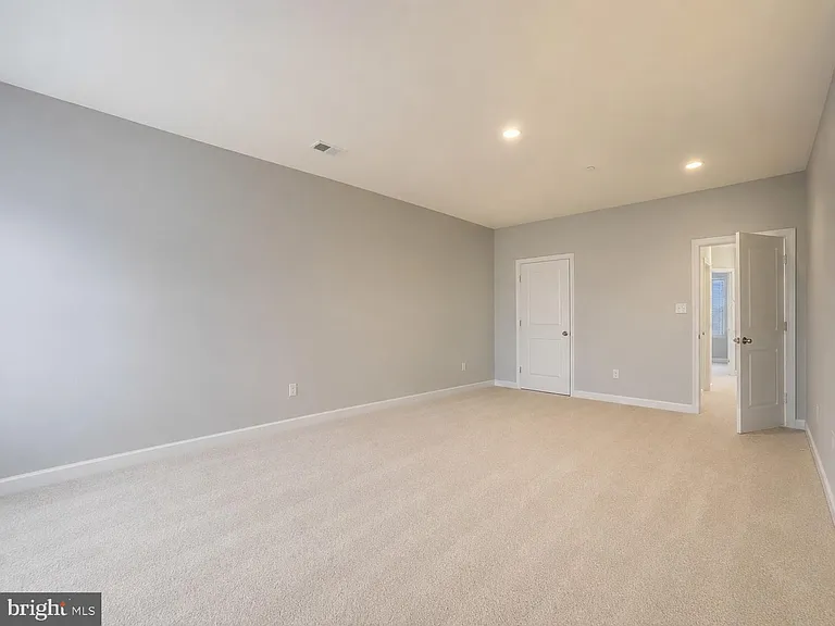 9674 Ethan Ridge Dr — Photo 17