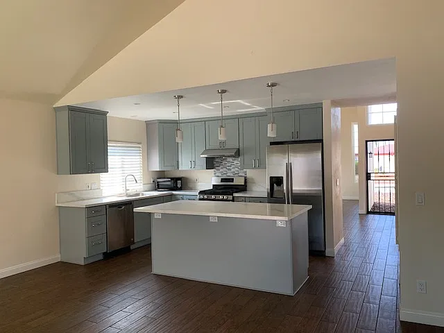 9005 Chart House St — Photo 4