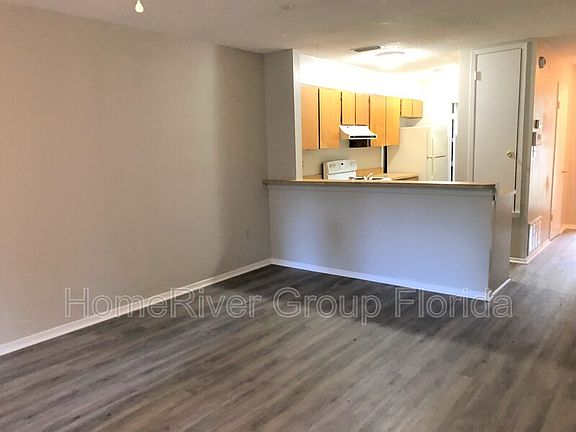 4th image of 11C Poulton Dr NW