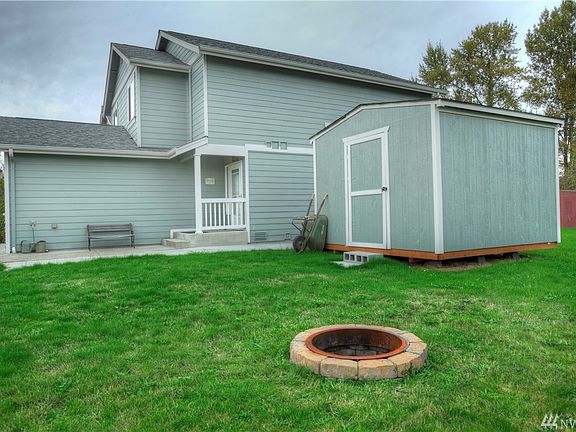 5th image of 13924 19th Ave NE #A