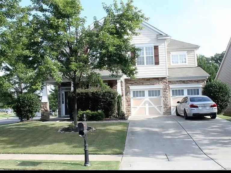 6118 Cactus Valley Rd — Photo 3