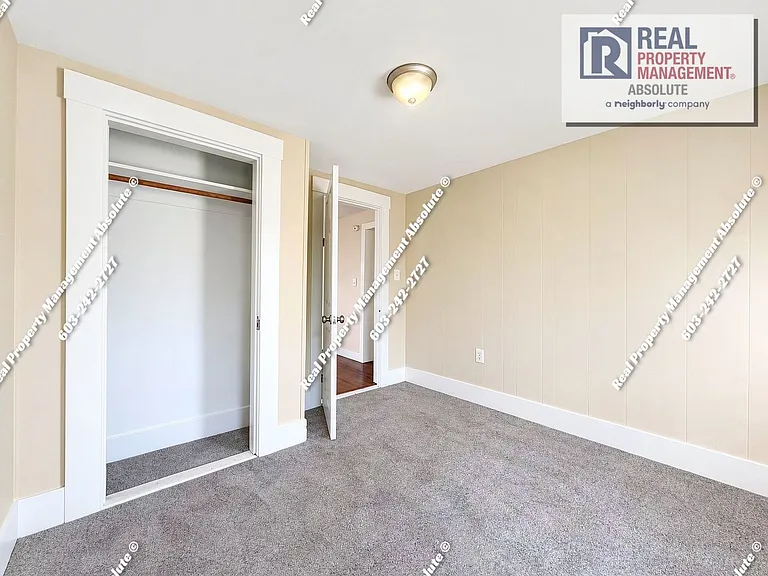 1 Rice Ave — Photo 45