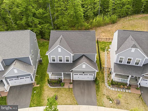 3rd image of 2020 Silver Sycamore Ln