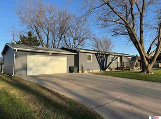 130 N Willow St, Shelby, NE 68662