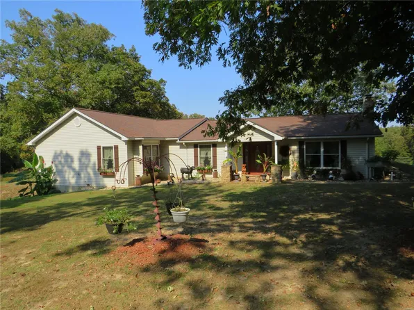 5241 Farrell Rd, Gerald, MO 63037