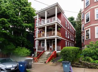 12 Saint Rose St FLOOR 3, Jamaica Plain, MA 02130