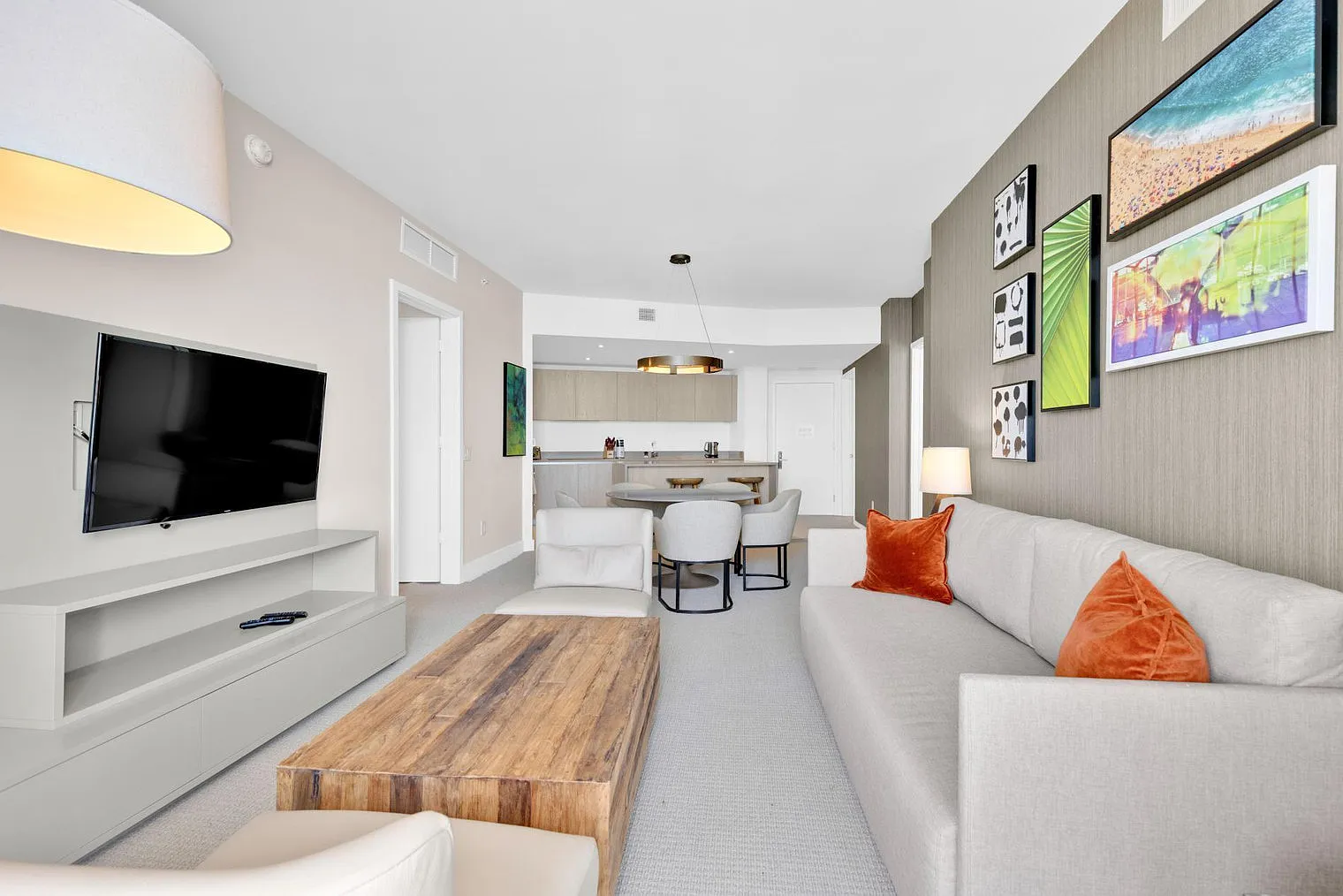 2 bed, 2.0 bath, 1248 sqft, $8,370 — Photo 3