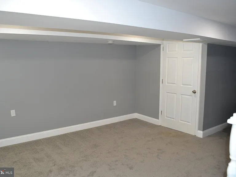 7448 Durwood Rd — Photo 19