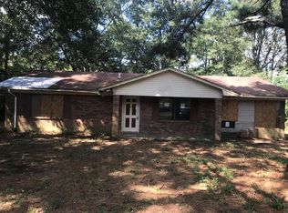 31 Fred Ave, Mount Olive, MS 39119