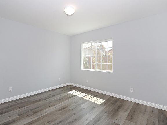 3rd image of 6735 Temple City Blvd