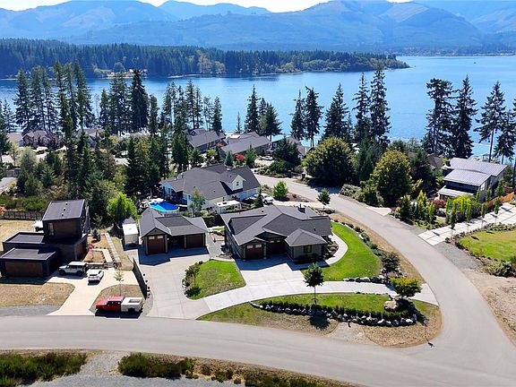 3rd image of 7375 Lakefront Dr