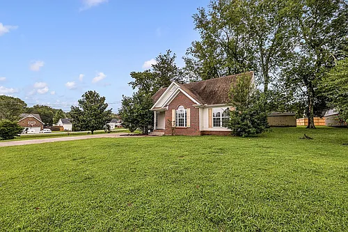 103 Mallard Ct Photo 1