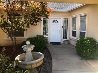 470 River Park Dr, Redding, CA 96003