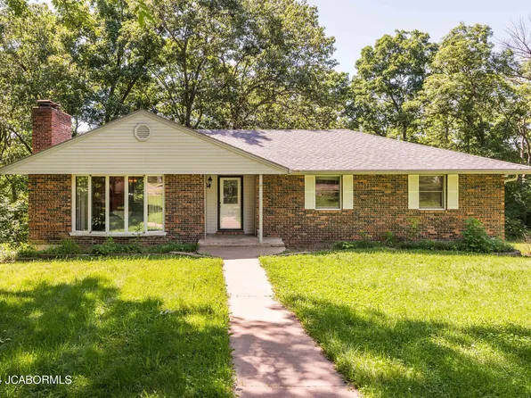 11263 Mer Mac Dr, Holts Summit, MO 65043