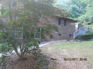 400 S Pine Hill Rd, Griffin, GA 30224