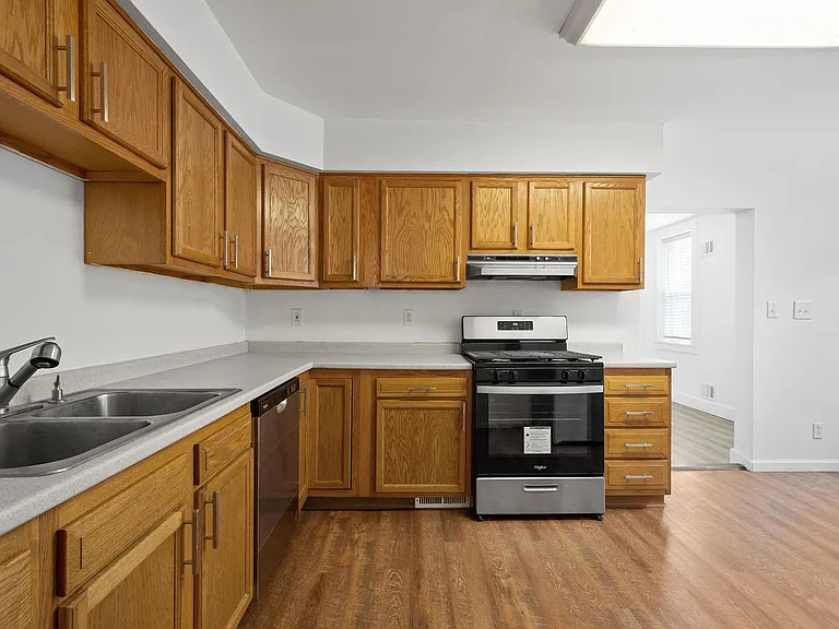 926 Ridge Ave — Photo 11