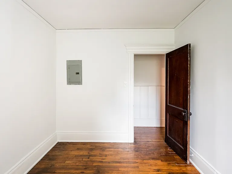 364 W Grand Blvd #1 — Photo 12