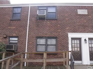16052 16th Ave, Whitestone, NY 11357