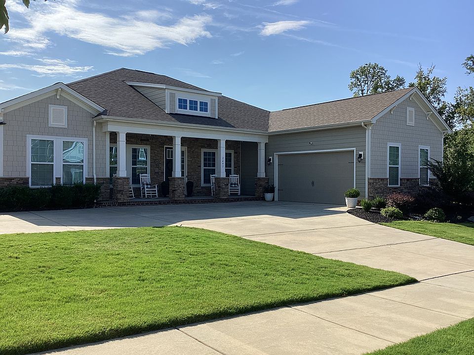 1st image of 2497 Creekview Dr