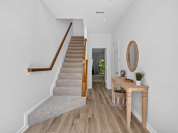 5th image of 2327 Sandy Walk Way