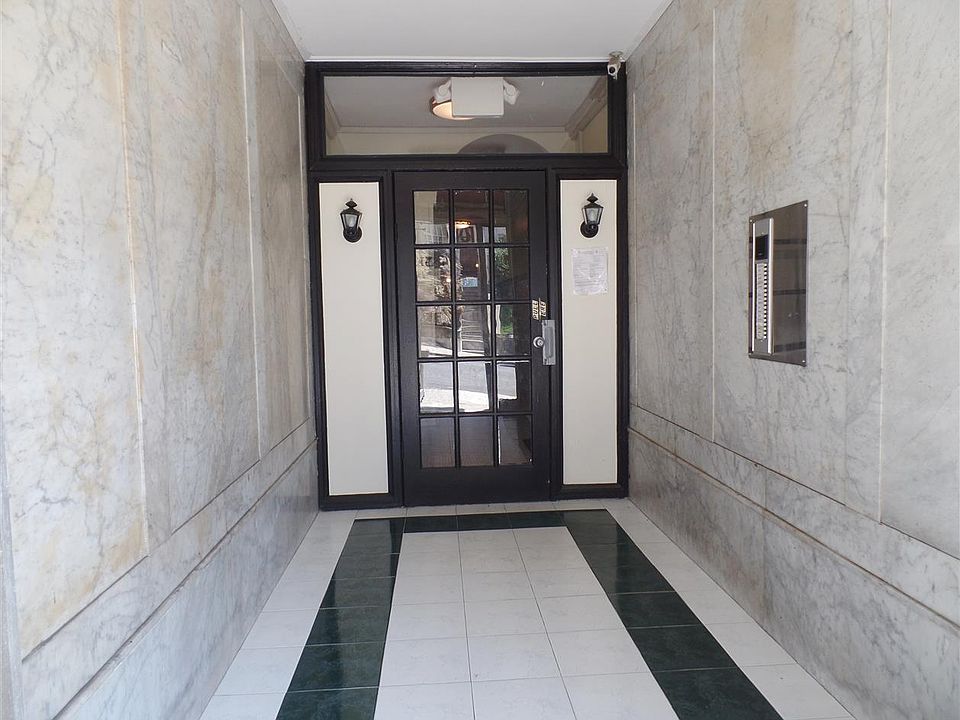 34 74th St, North Bergen, NJ 07047 | Zillow