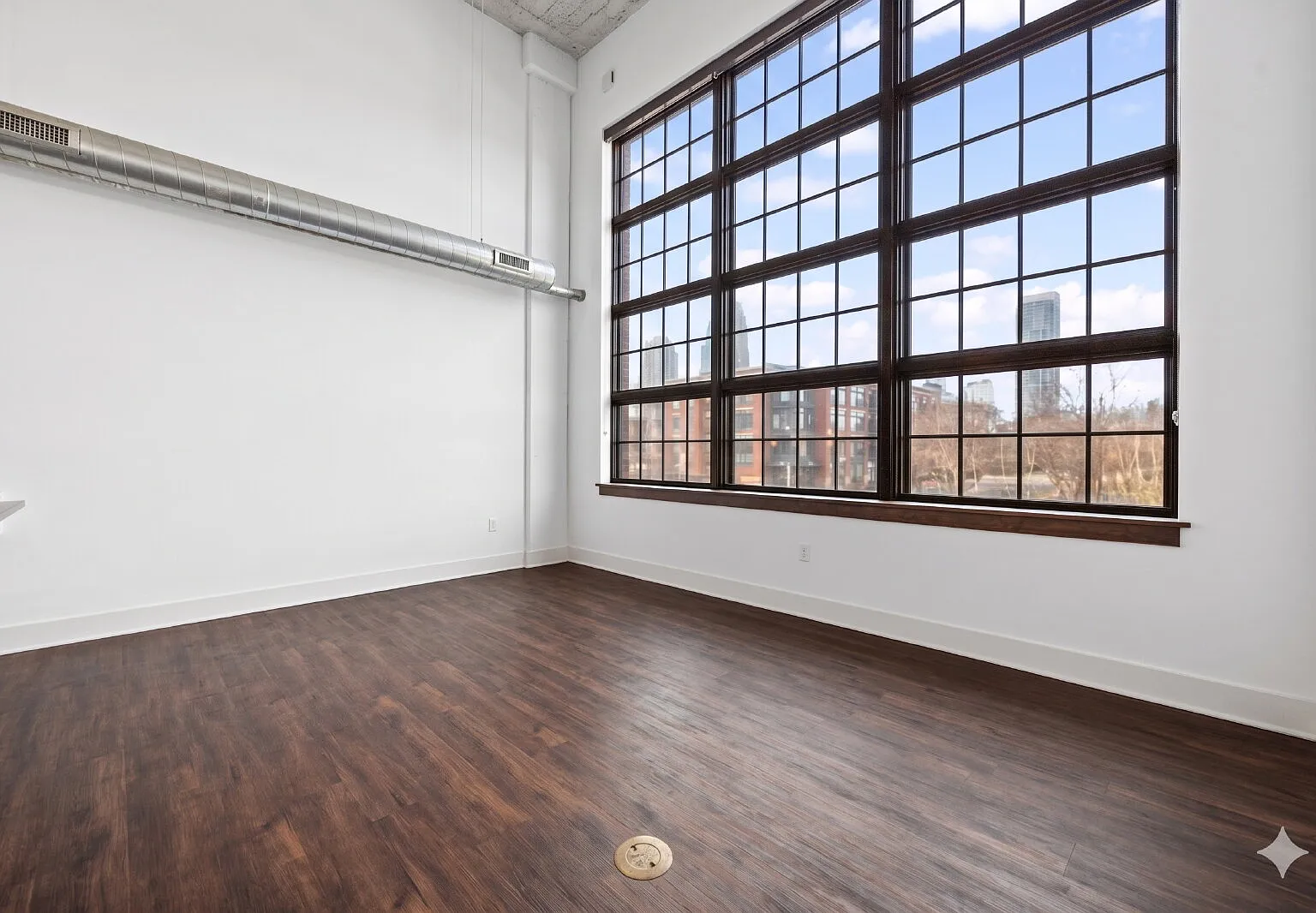 2 bed, 2.0 bath, 1140 sqft, $2,100 — Photo 2