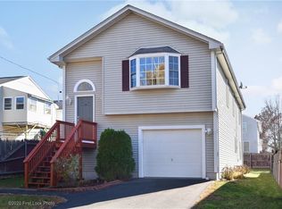 80 Weeks St, Cumberland, RI 02864